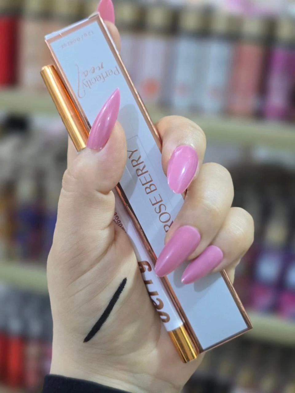 Roseberry Kajal Pencil – Smudge-Proof, Long-Lasting