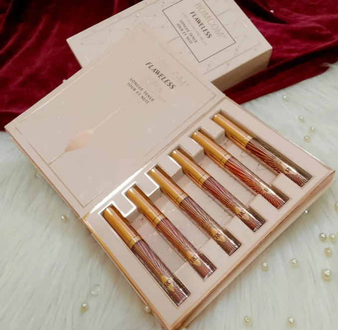 RomCom 5 in 1 Makeup Book