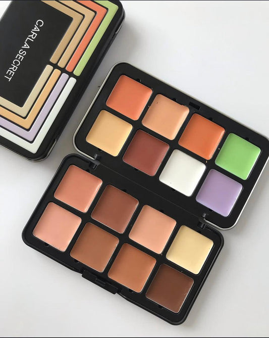 Carla Secret concealer,corrector and contour palette