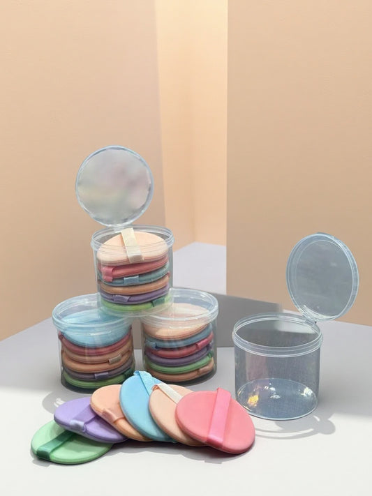 Pack of 6 puff blenders.